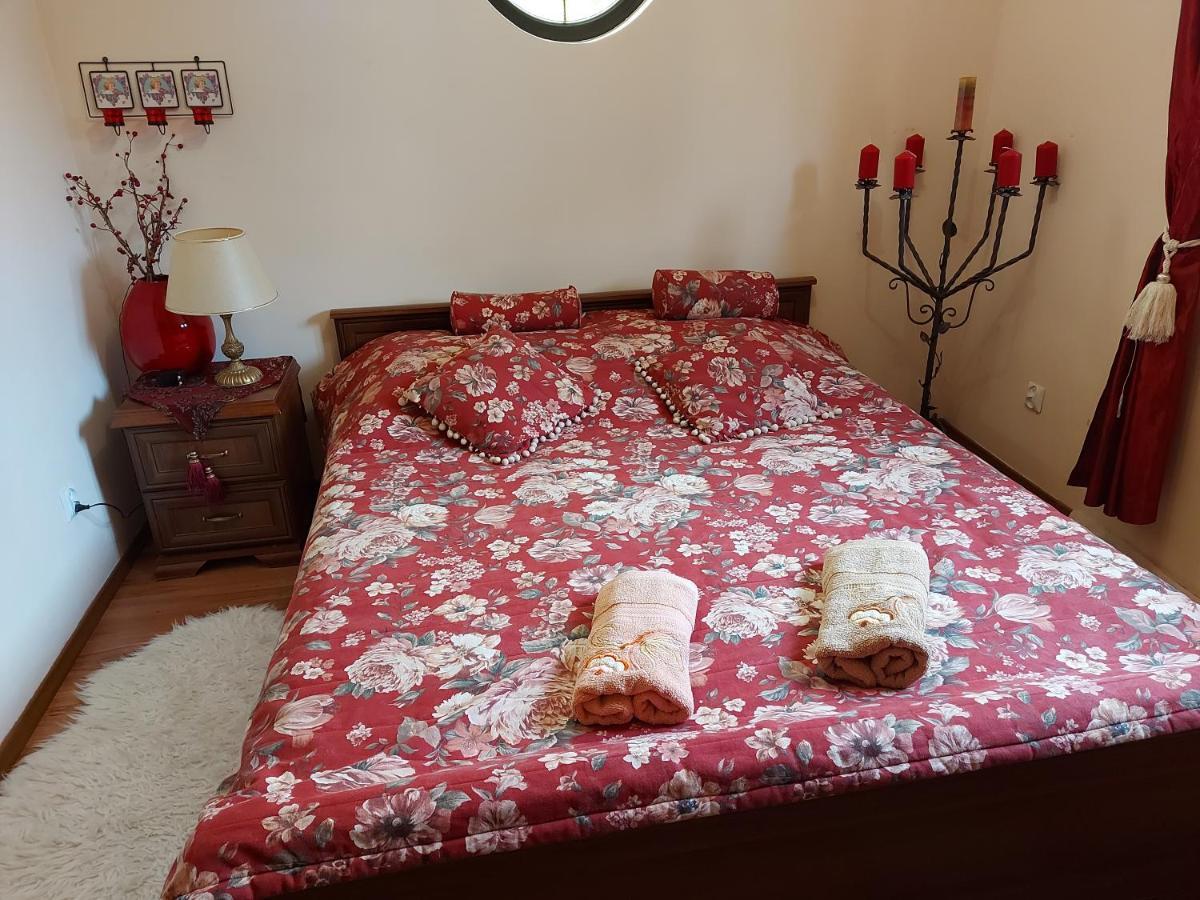 Bieszczadzki Dworek Устшики-Дольне Экстерьер фото