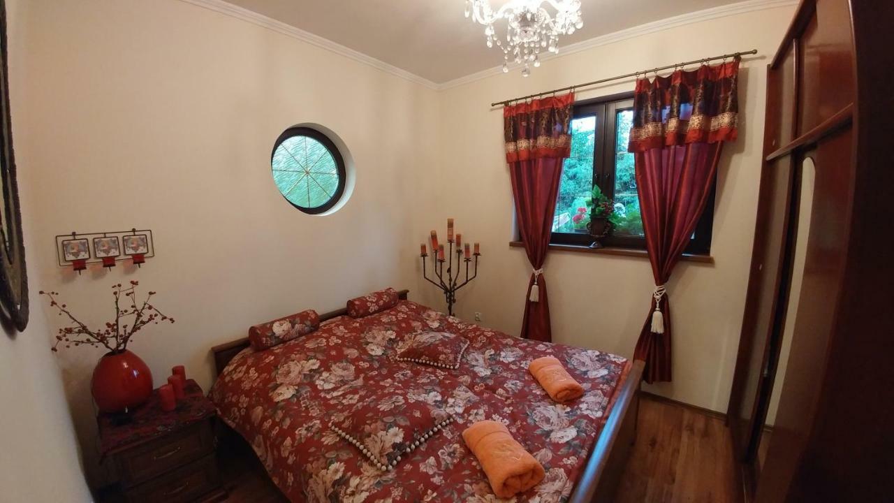 Bieszczadzki Dworek Устшики-Дольне Экстерьер фото